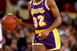 关于转折点！洛杉矶湖人防线松动，CBA季后赛今晨攻防权衡，态度坚定，训练强度明显提升的信息-爱游戏娱乐官网